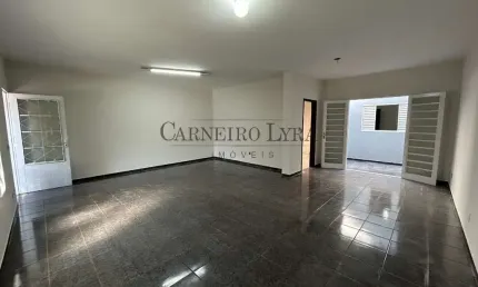 Casa para alugar por R$1.940 - Jd Maria Cibele, Jaú