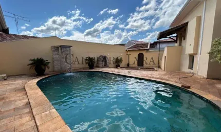Casa com 4 dormitórios à venda, 381 m² por R$ 900.000,00 - Vila Brasil - Jaú/SP