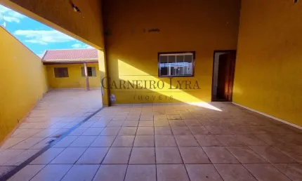 Casa com 3 quartos à venda por R$450.000 - Jardim Dona Emília