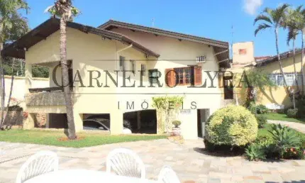 Casa com 3 quartos para alugar por R$ 5.200,00/mês - Jardim das Paineiras - Jaú/SP
