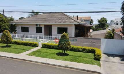 Sobrado com 3 dormitórios à venda, 270 m² por R$ 1.180.000,00 - Dos Estados - Guarapuava/PR