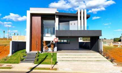 Sobrado com 3 suítes à venda, 300 m² por R$ 2.200.000 - Morro Alto - Guarapuava/PR