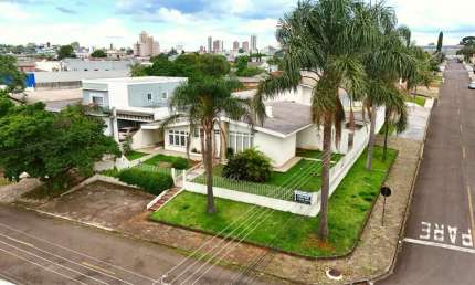 Casa com 3 dormitórios à venda, 250 m² por R$ 558.000,00 - Dos Estados - Guarapuava/PR
