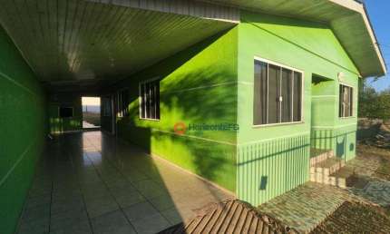 Casa com 4 dormitórios à venda, mais 2 residências  por R$ 450.000 - Vila Carli - Guarapuava/PR