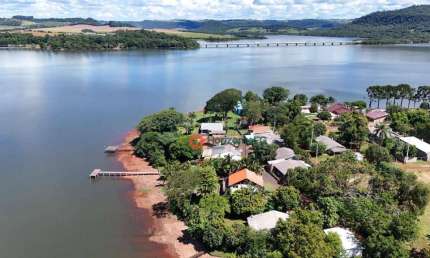 Casa com 3 dormitórios à venda, 200 m² por R$ 350.000 - Alagado Rio Iguaçu- Candói/PR
