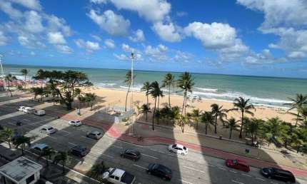 VENDA - UMCLÁSSICO NA AV. BOA VIAGEM 4 SUÍTES E 3 VAGAS