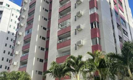 O PRIVILÉGIO DE MORAR NUM APARTAMENTO AMPLO E BEM LOCALIZADO