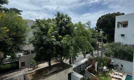 PERTINHO DE TUDO COM ÁREA DE LAZER E VÁRIAS VIAS DE ACESSO
