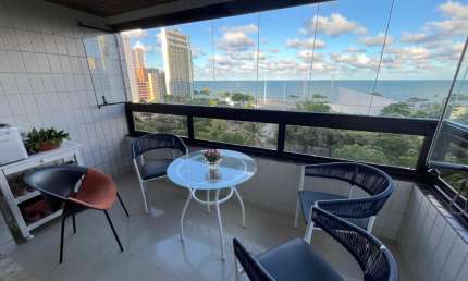 AMPLO APARTAMENTO COM LINDA VISTA DEFINIDA DO MAR, NASCENTE