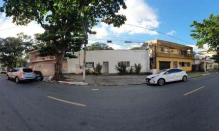 Casa Comercial em Santo Amaro | 175m² | 3 Salas | 4 Vagas