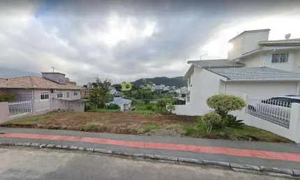 Terreno à venda na Rua das Macieiras, 46, Pedra Branca, Palhoça
