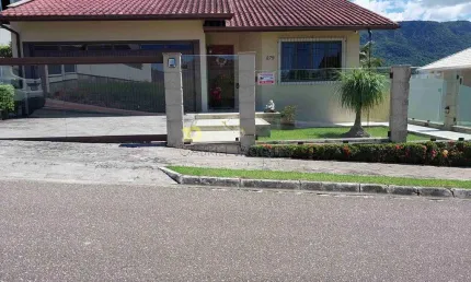 Casa com 3 quartos à venda na Rua das Macieiras, 274, Pedra Branca, Palhoça