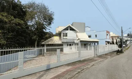 Casa com 4 quartos à venda na Rua dos Curiós, 1, Pedra Branca, Palhoça