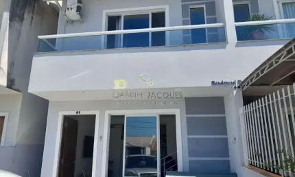Casa com 2 quartos à venda na Rua Bermiro Manoel Filho, 48, Bela Vista, Palhoça