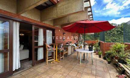 Cobertura à venda, 4 quartos, 1 suíte, 7 vagas, Agriões - Teresópolis/RJ