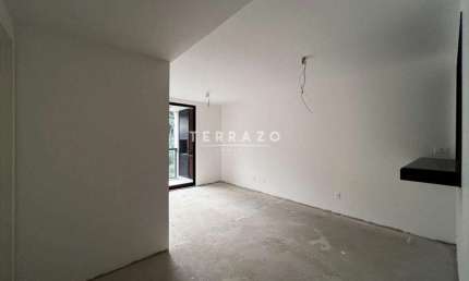 Apartamento à venda, 2 quartos, 1 suíte, 1 vaga, Agriões - Teresópolis/RJ