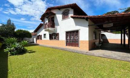 Casa à venda, 5 quartos, 2 suítes, 2 vagas, Tijuca - Teresópolis/RJ