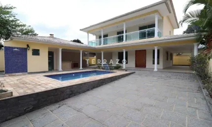 Casa à venda, 2 quartos, 2 suítes, Centro - Guapimirim/RJ