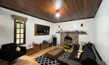 Casa à venda, 4 quartos, 1 suíte, 5 vagas, Panorama - Teresópolis/RJ