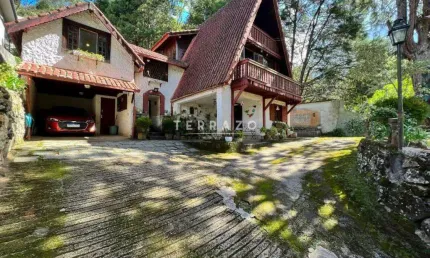 Casa à venda, 3 quartos, 1 suíte, 3 vagas, Cascata dos Amores - Teresópolis/RJ