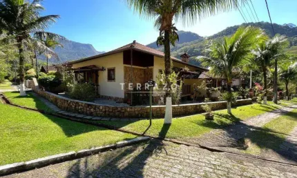 Casa em Condomínio à venda, 4 quartos, 4 suítes, 2 vagas, Limoeiro - Guapimirim/RJ