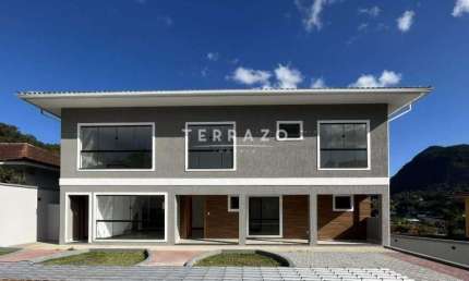 Casa em Condomínio à venda, 3 quartos, 2 suítes, 2 vagas, Alto - Teresópolis/RJ