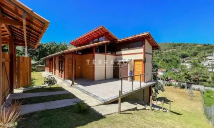 Casa em Condomínio à venda, 3 quartos, 2 suítes, 2 vagas, Albuquerque - Teresópolis/RJ