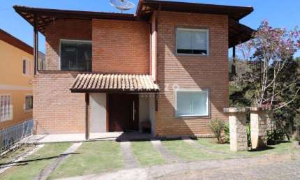 Casa em Condomínio à venda, 4 quartos, 3 suítes, 4 vagas, Vargem Grande - Teresópolis/RJ