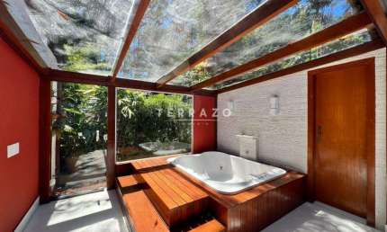Casa em Condomínio à venda, 6 quartos, 3 suítes, 4 vagas, Granja Guarani - Teresópolis/RJ