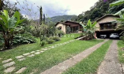 Casa à venda, 5 quartos, 1 suíte, 4 vagas, Alto - Teresópolis/RJ
