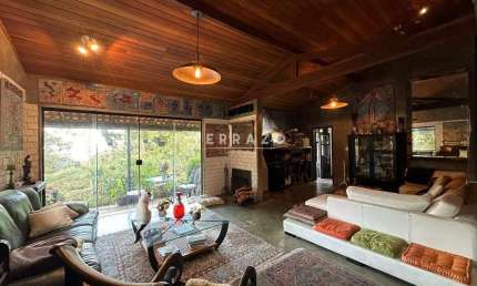 Casa à venda, 4 quartos, 2 suítes, 6 vagas, Cascata dos Amores - Teresópolis/RJ