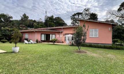 Casa à venda, 5 quartos, 2 suítes, 3 vagas, Posse - Teresópolis/RJ