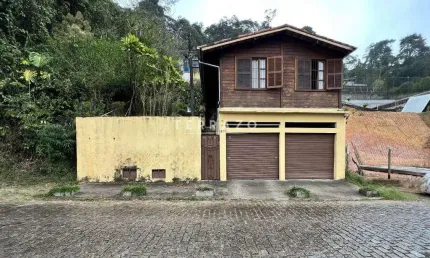 Casa à venda, 5 quartos, 2 vagas, Tijuca - Teresópolis/RJ