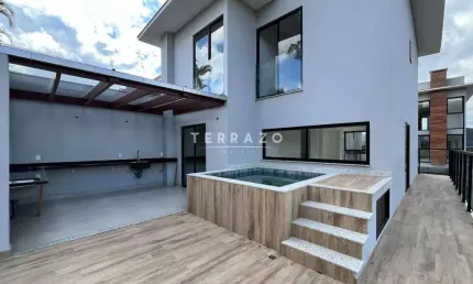 Casa em Condomínio à venda, 5 quartos, 1 suítes, 3 vagas, Tijuca - Teresópolis/RJ