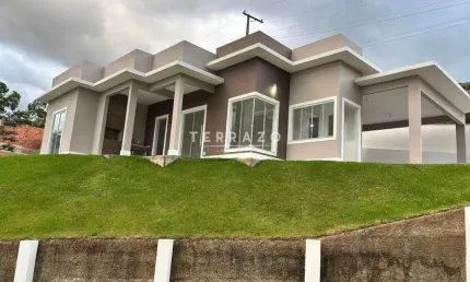 Casa 3 quartos, sendo 1 suíte, 120m² / Bonsucesso/Teresópolis-Friburgo - Cód 5024