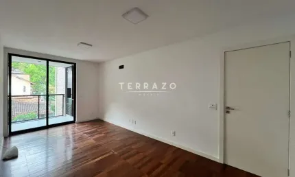 Apartamento à venda, 2 quartos, 1 suíte, 1 vaga, Agriões - Teresópolis/RJ