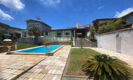 Casa à venda, 2 quartos, 2 suítes, 3 vagas, Jardim Cascata - Teresópolis/RJ