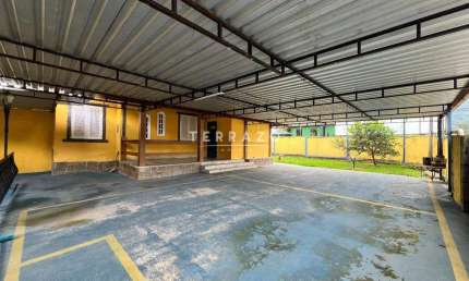 Casa para aluguel, 9 quartos, 2 vagas, Alto - Teresópolis/RJ