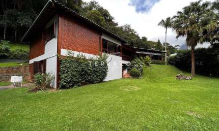 Casa em Condomínio à venda, 5 quartos, 5 suítes, 7 vagas, Quebra Frascos - Teresópolis/RJ