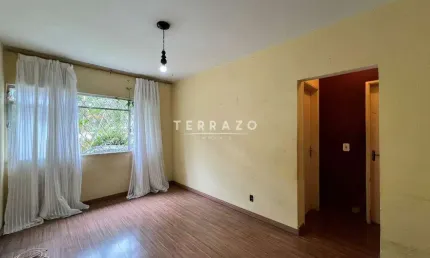 Apartamento à venda, 2 quartos, 1 vaga, Tijuca - Teresópolis/RJ