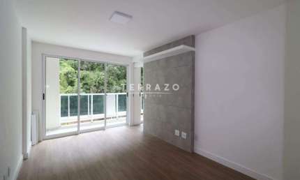 Apartamento para aluguel, 1 quarto, 1 suíte, 1 vaga, Várzea - Teresópolis/RJ
