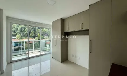 Apartamento à venda, 1 quarto, 1 suíte, 1 vaga, Várzea - Teresópolis/RJ
