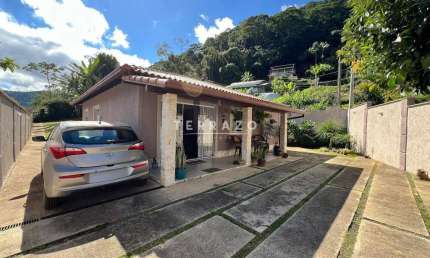 Casa à venda, 3 quartos, 1 suíte, 4 vagas, Albuquerque - Teresópolis/RJ
