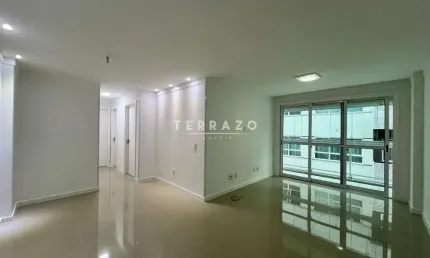 Apartamento à venda, 3 quartos, 1 suíte, 2 vagas, Várzea - Teresópolis/RJ
