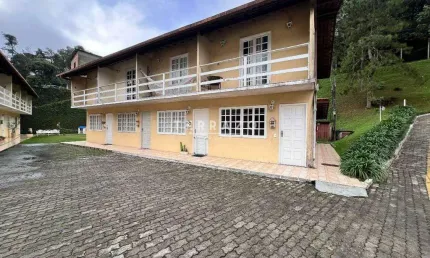 Casa à venda, 2 quartos, 1 vaga, Bom Retiro - Teresópolis/RJ