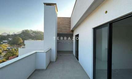 Cobertura à venda, 3 quartos, 2 suítes, 2 vagas, Bom Retiro - Teresópolis/RJ