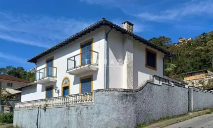 Casa à venda, 6 quartos, 2 suítes, 2 vagas, VALPARAÍSO - Petrópolis/RJ