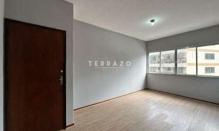 Apartamento à venda, 2 quartos, Vale do Paraíso - Teresópolis/RJ