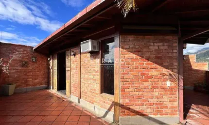 Cobertura à venda, 3 quartos, 2 suítes, 1 vaga, Agriões - Teresópolis/RJ