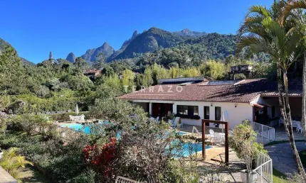 Casa em Condomínio à venda, 4 quartos, 1 suíte, 1 vaga, Alto - Teresópolis/RJ